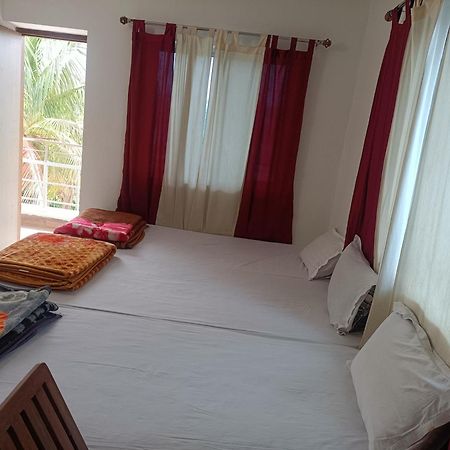 The Gupta Guest House Bodh Gaya Exterior photo